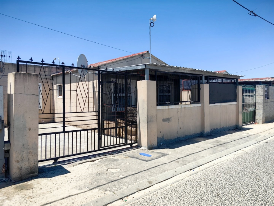 5 Bedroom Property for Sale in Eindhoven Western Cape